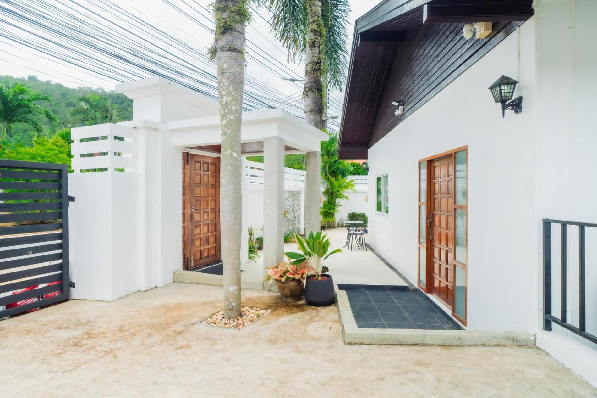 Jasmine Pool Villa In Nai Harn Rawai エクステリア 写真