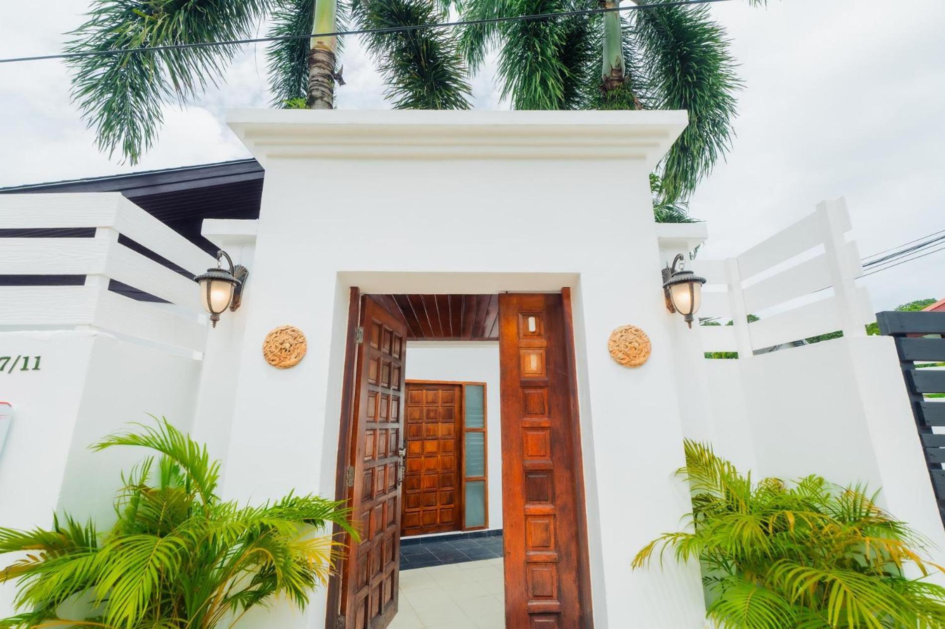 Jasmine Pool Villa In Nai Harn Rawai エクステリア 写真